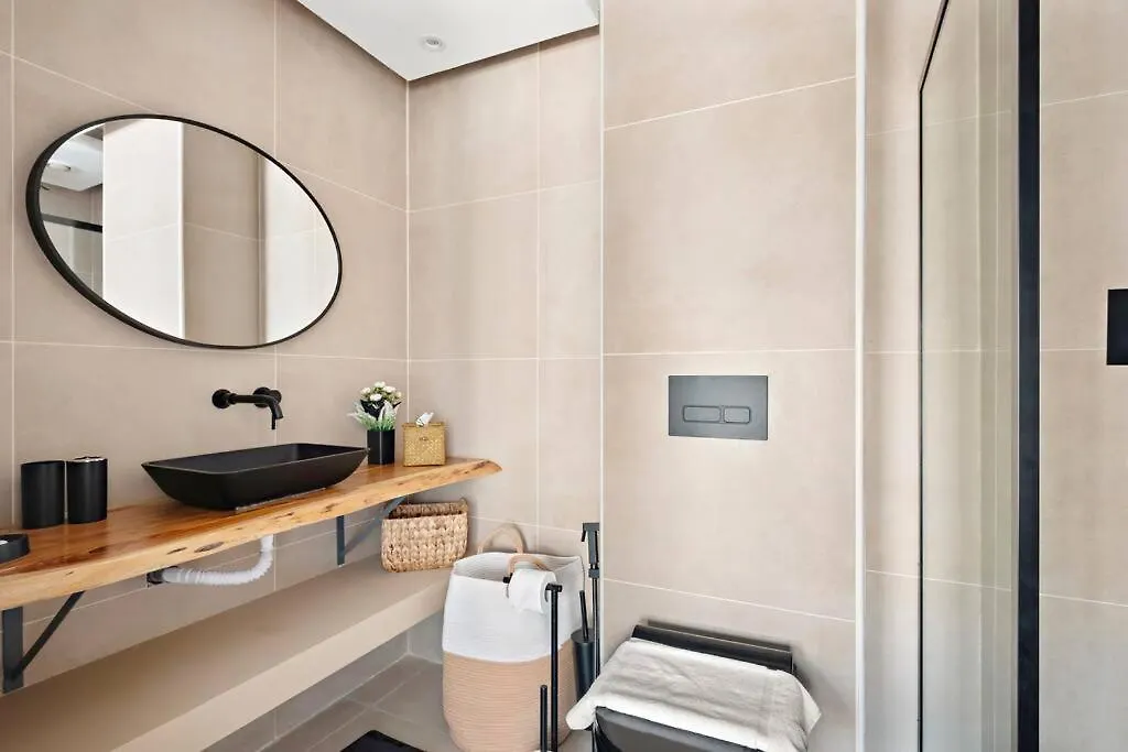 Apartment Chic Studio With A Bath Tub, Pool & Gym Near Golf Club United Arab Emirates